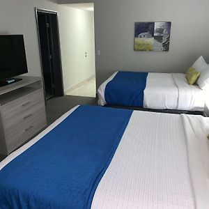 Queen Room Two Queen Beds
